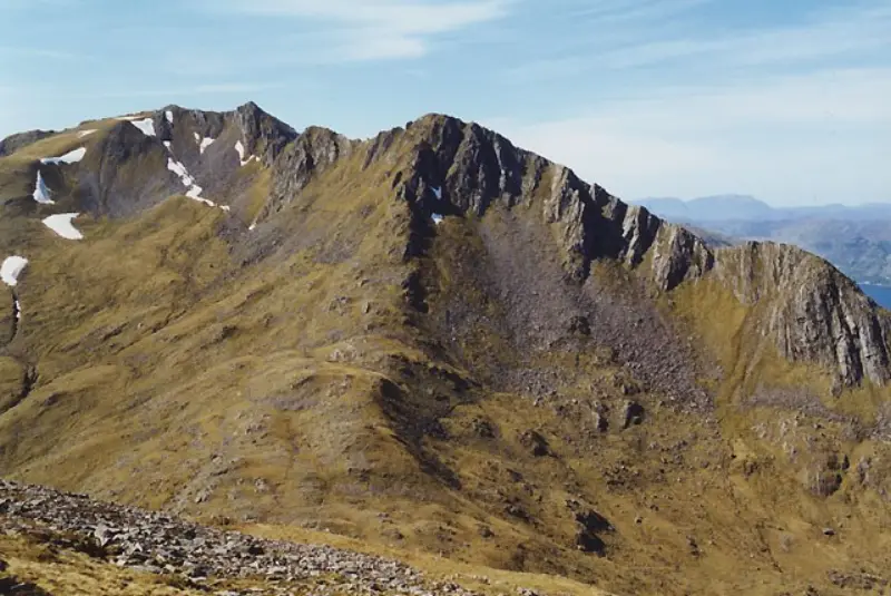 NG9412 : Bealach Coire Mhalagain