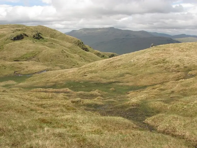 NN4833 : Cairn, Meall na Samhna - Sgiath Chùil ridge