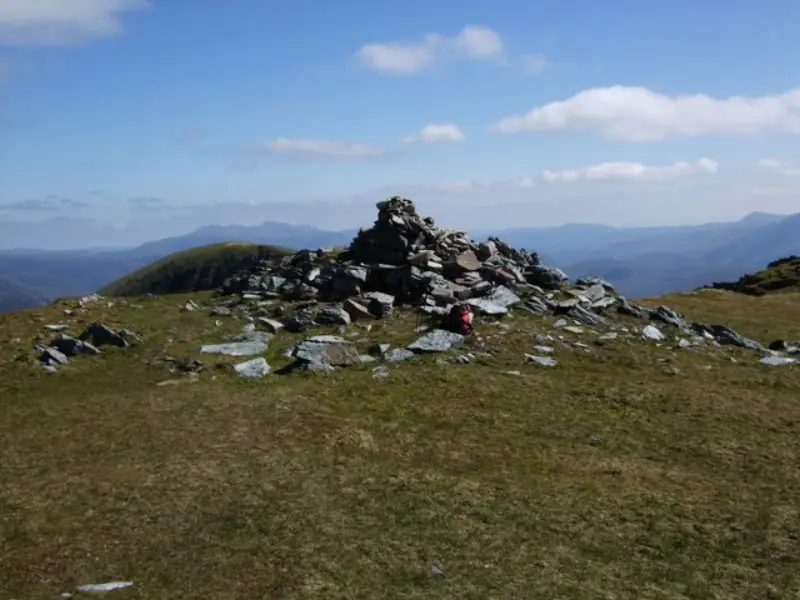 NH0640 : Summit of Lurg Mhor